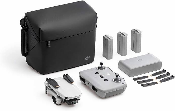DJI Mini 2 Fly More Combo – Drone 4K – 3 Batteries – Moins de 249 g
